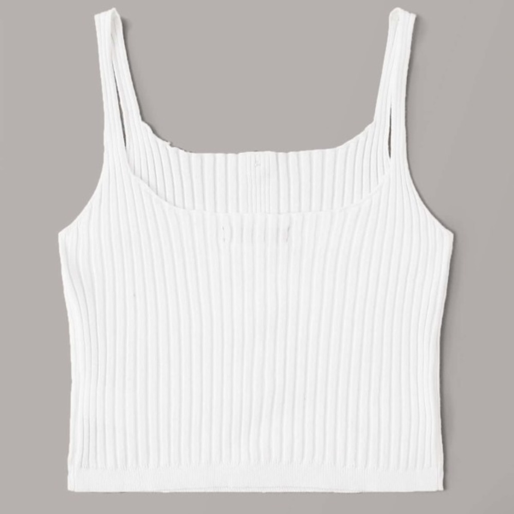 NWOT!! Button Front Rib-knit Top - Picture 2 of 5